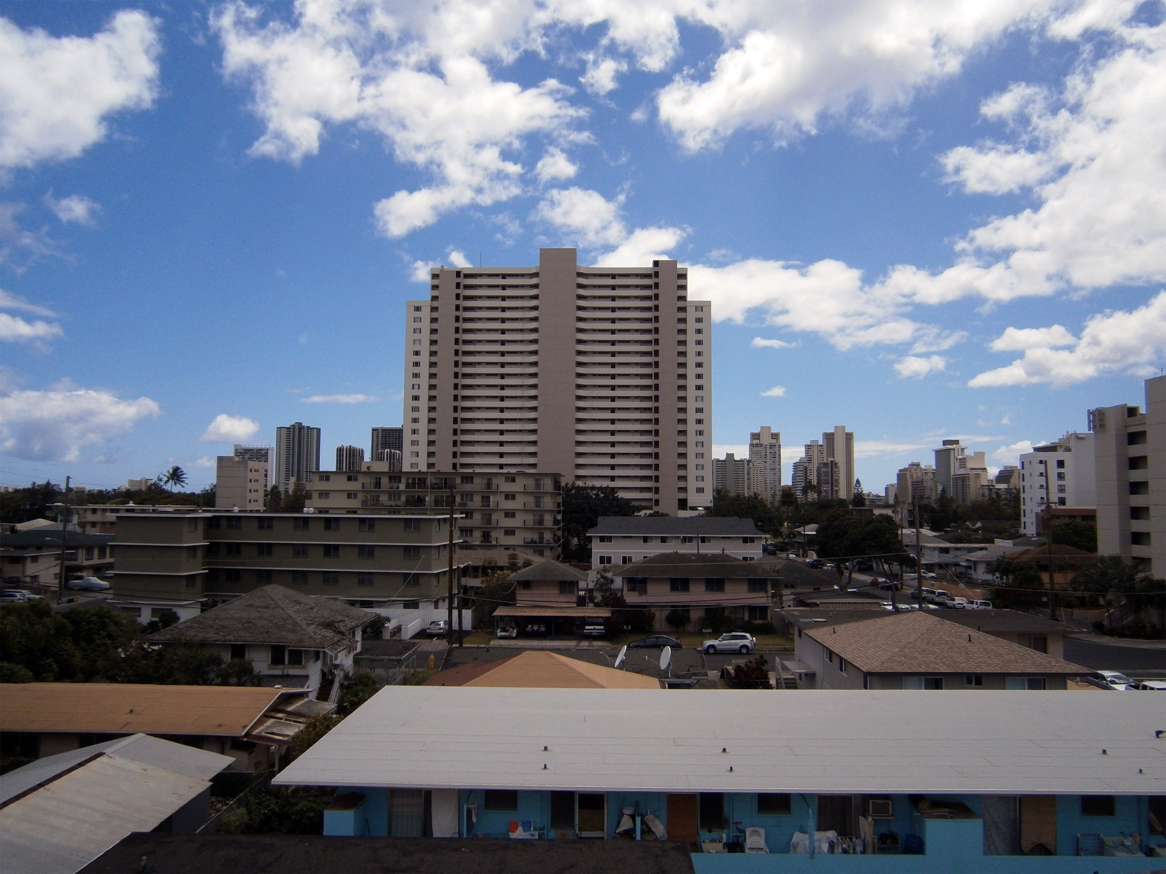 Metal Roof Replacement in Honolulu